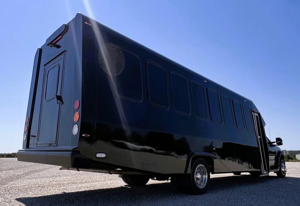 2022 Ford F550 Diamond VIP Shuttle Bus - Thumbnail 2 2022 Ford F550 Diamond VIP Shuttle Bus - Thumbnail 2