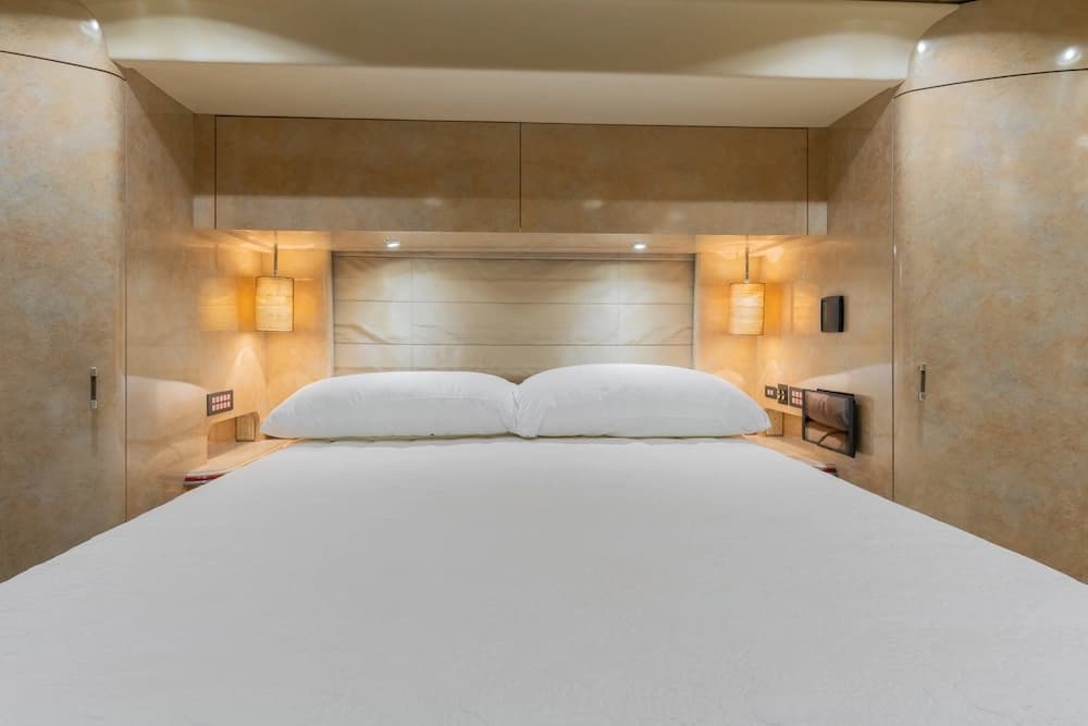 2009 Prevost Marathon H3-45 Motorcoach - Thumbnail 26 2009 Prevost Marathon H3-45 Motorcoach - Thumbnail 26