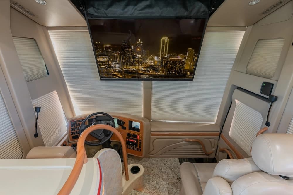 2009 Prevost Marathon H3-45 Motorcoach - Thumbnail 32 2009 Prevost Marathon H3-45 Motorcoach - Thumbnail 32