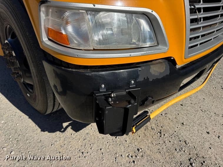 2013 Blue Bird Vision school bus School Bus - Thumbnail 17 2013 Blue Bird Vision school bus School Bus - Thumbnail 17