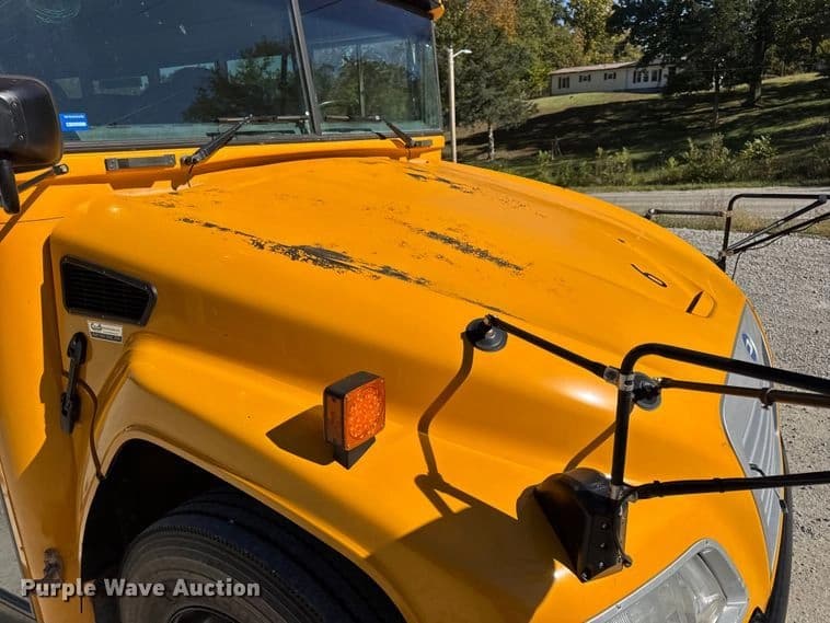 2013 Blue Bird Vision school bus School Bus - Thumbnail 18 2013 Blue Bird Vision school bus School Bus - Thumbnail 18