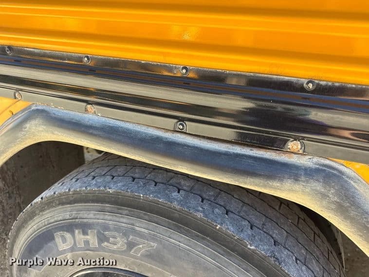 2013 Blue Bird Vision school bus School Bus - Thumbnail 23 2013 Blue Bird Vision school bus School Bus - Thumbnail 23