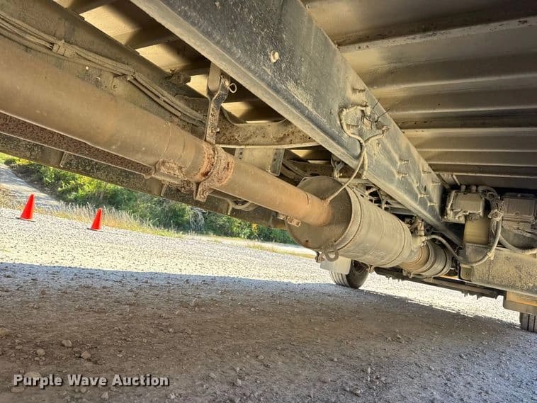 2013 Blue Bird Vision school bus School Bus - Thumbnail 25 2013 Blue Bird Vision school bus School Bus - Thumbnail 25