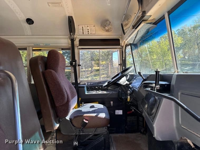 2013 Blue Bird Vision school bus School Bus - Thumbnail 29 2013 Blue Bird Vision school bus School Bus - Thumbnail 29