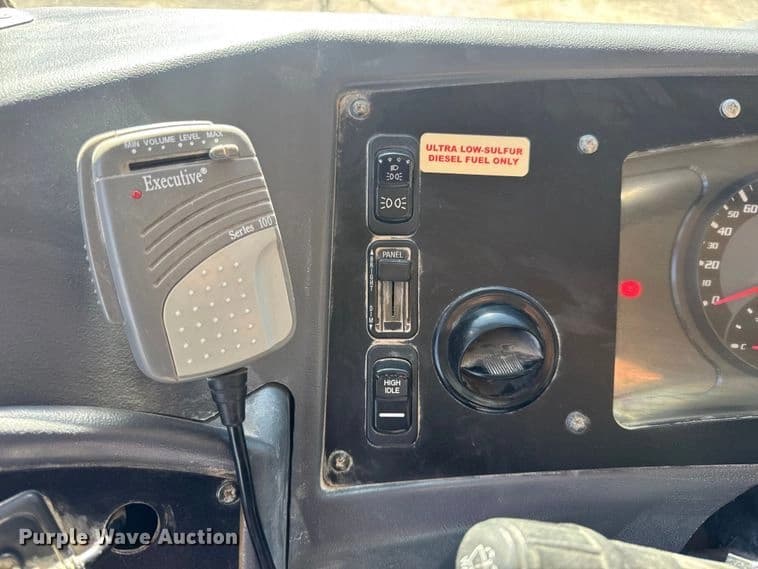 2013 Blue Bird Vision school bus School Bus - Thumbnail 36 2013 Blue Bird Vision school bus School Bus - Thumbnail 36