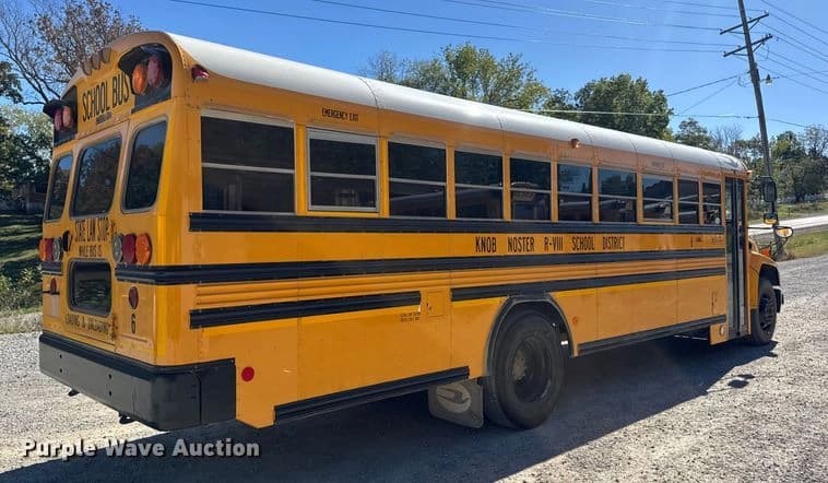 2013 Blue Bird Vision school bus School Bus - Thumbnail 5 2013 Blue Bird Vision school bus School Bus - Thumbnail 5