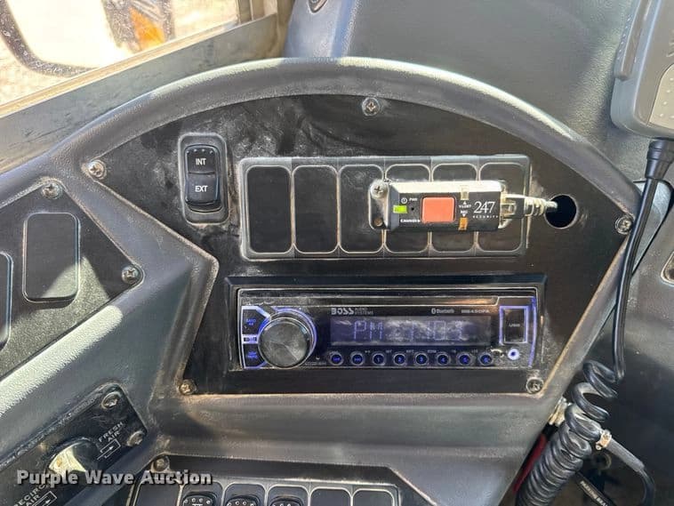 2013 Blue Bird Vision school bus School Bus - Thumbnail 41 2013 Blue Bird Vision school bus School Bus - Thumbnail 41