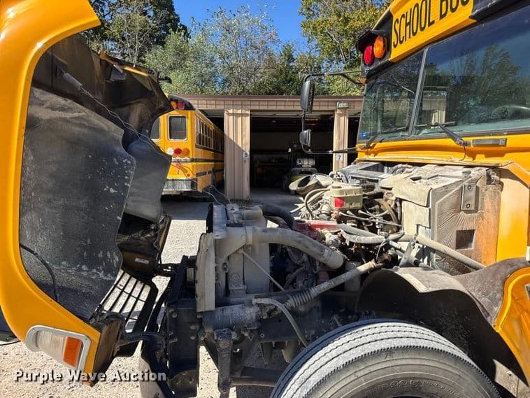 2013 Blue Bird Vision school bus School Bus - Thumbnail 57 2013 Blue Bird Vision school bus School Bus - Thumbnail 57