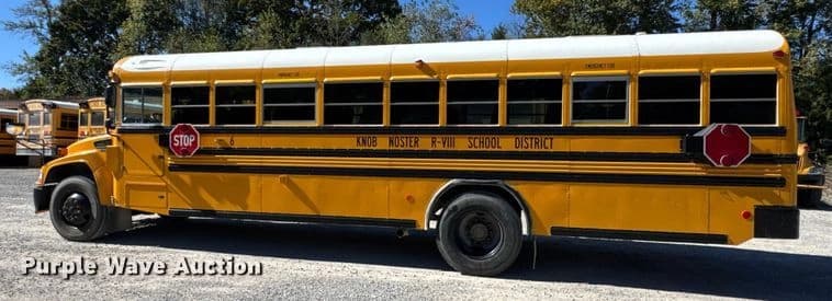 2013 Blue Bird Vision school bus School Bus - Thumbnail 8 2013 Blue Bird Vision school bus School Bus - Thumbnail 8