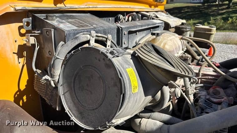 2013 Blue Bird Vision school bus School Bus - Thumbnail 74 2013 Blue Bird Vision school bus School Bus - Thumbnail 74