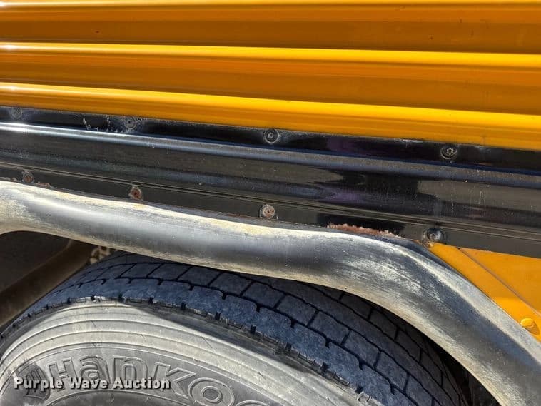 2013 Blue Bird Vision school bus School Bus - Thumbnail 9 2013 Blue Bird Vision school bus School Bus - Thumbnail 9