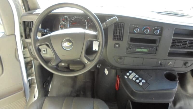 2013 Chevy Bluebird Type A - Thumbnail 2 2013 Chevy Bluebird Type A - Thumbnail 2