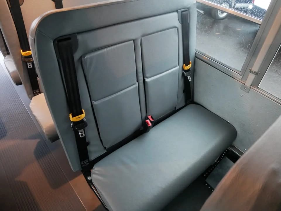 2015 Chevrolet Thomas School Bus - Thumbnail 9 2015 Chevrolet Thomas School Bus - Thumbnail 9