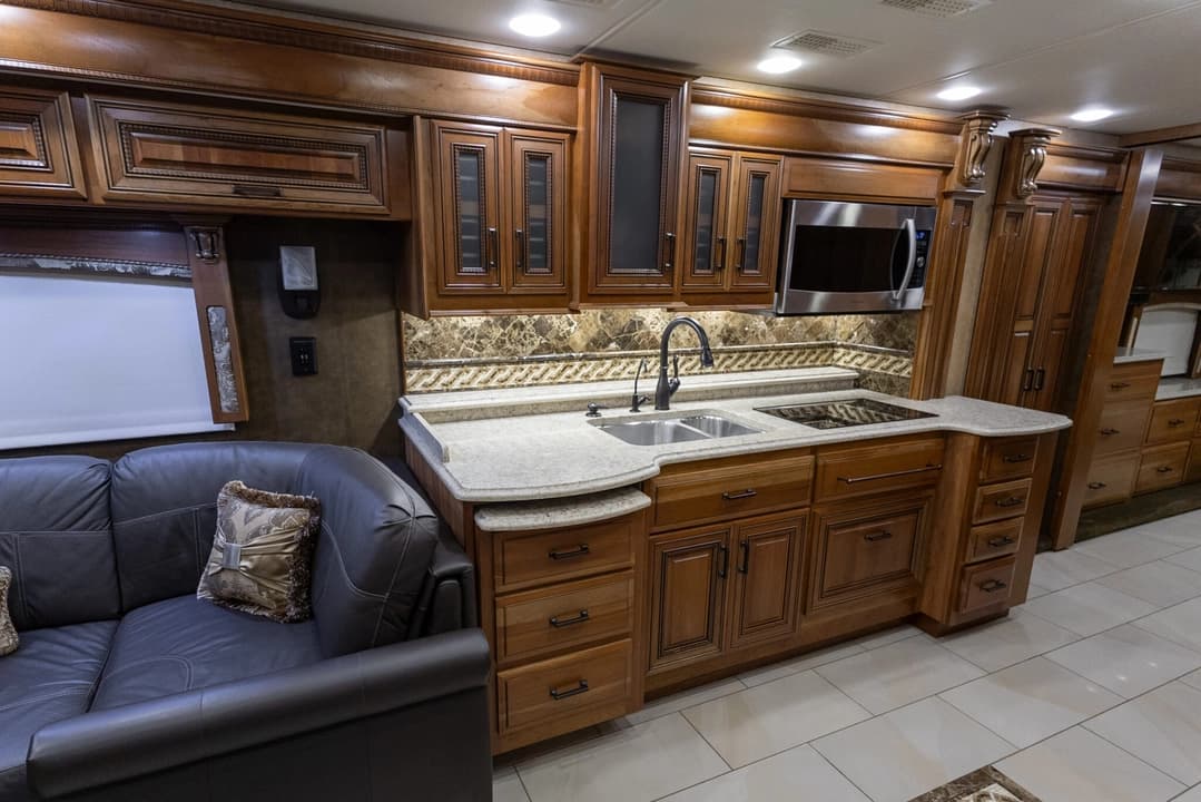 2015 Entegra Cornerstone 45B Motorhome - Thumbnail 18 2015 Entegra Cornerstone 45B Motorhome - Thumbnail 18