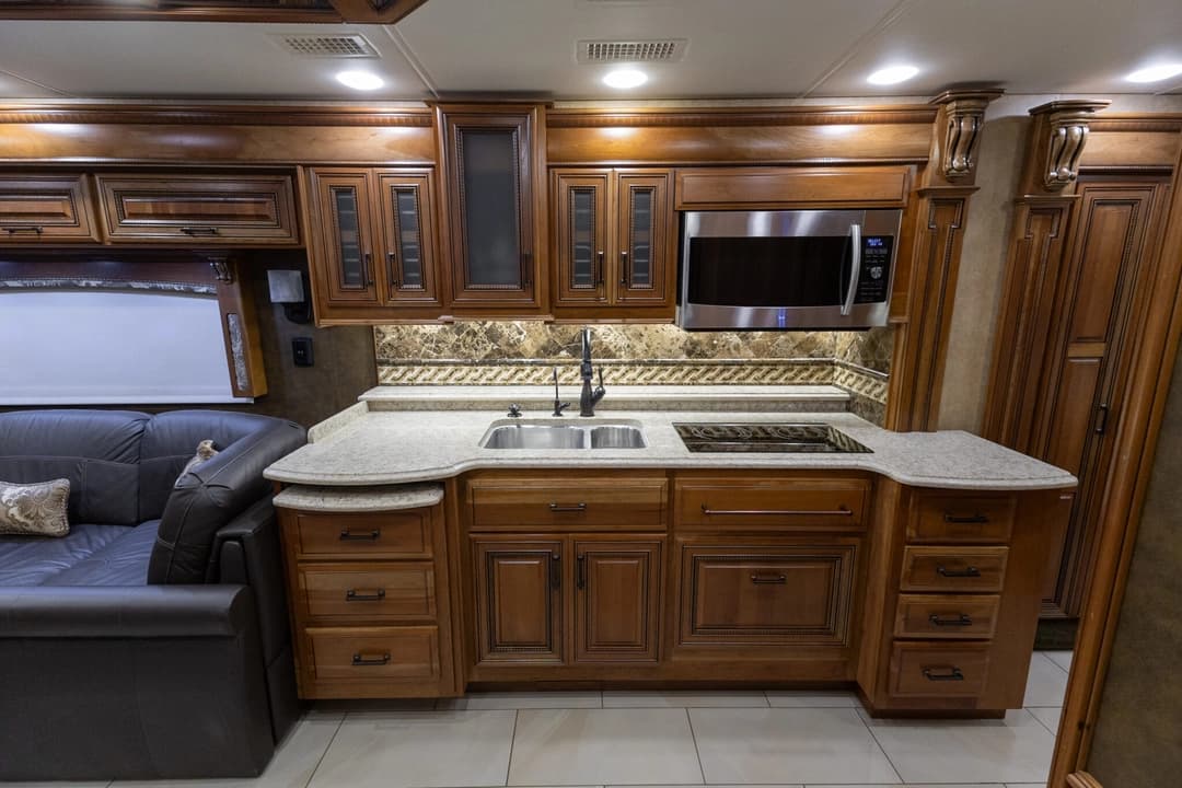 2015 Entegra Cornerstone 45B Motorhome - Thumbnail 19 2015 Entegra Cornerstone 45B Motorhome - Thumbnail 19