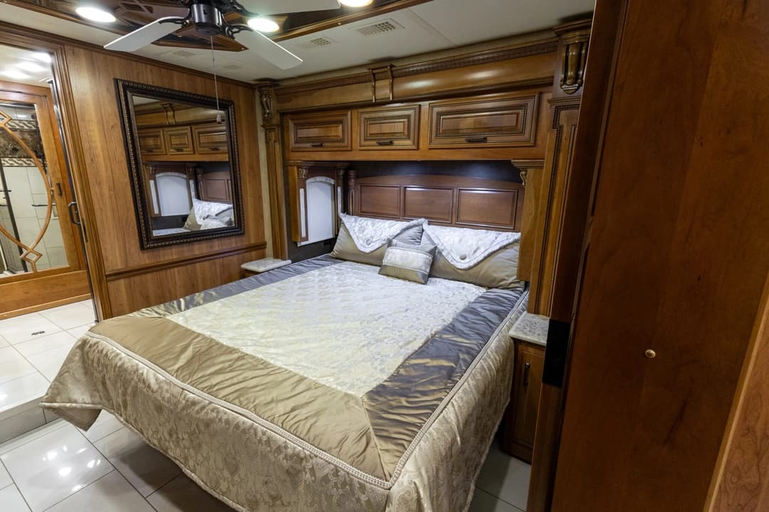2015 Entegra Cornerstone 45B Motorhome - Thumbnail 24 2015 Entegra Cornerstone 45B Motorhome - Thumbnail 24
