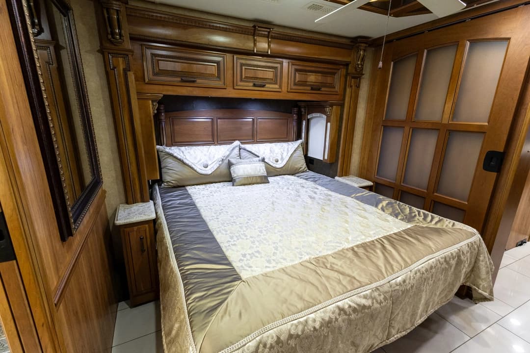 2015 Entegra Cornerstone 45B Motorhome - Thumbnail 26 2015 Entegra Cornerstone 45B Motorhome - Thumbnail 26