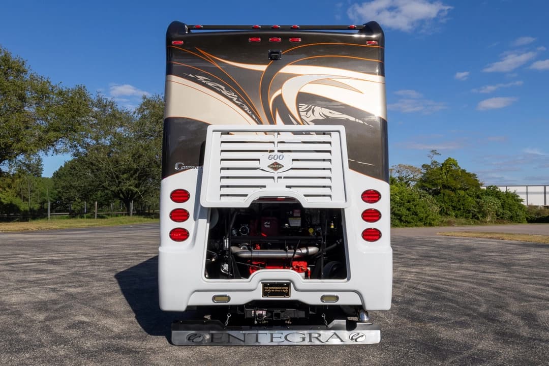 2015 Entegra Cornerstone 45B Motorhome - Thumbnail 47 2015 Entegra Cornerstone 45B Motorhome - Thumbnail 47