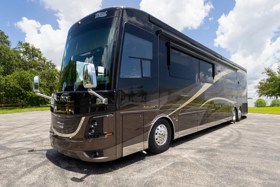 2018 Newmar King Aire 4531 Motorhome - Thumbnail 11 2018 Newmar King Aire 4531 Motorhome - Thumbnail 11