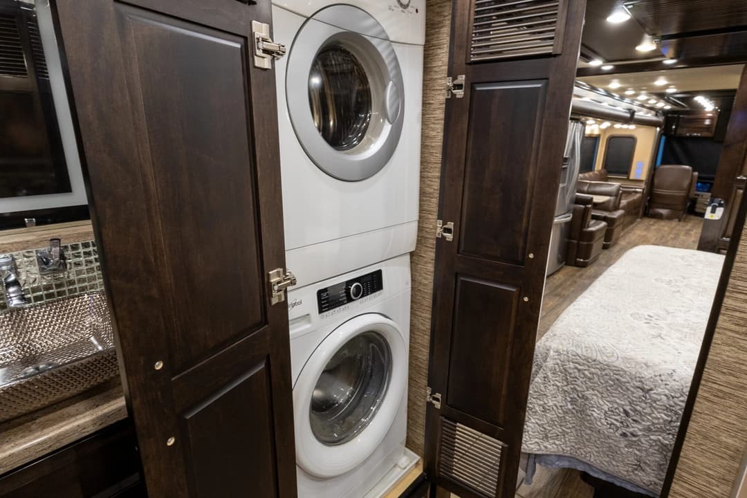 2018 Newmar King Aire 4531 Motorhome - Thumbnail 32 2018 Newmar King Aire 4531 Motorhome - Thumbnail 32