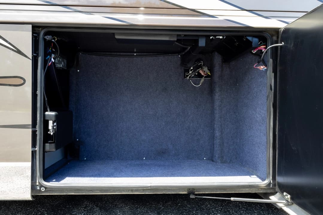 2018 Newmar King Aire 4531 Motorhome - Thumbnail 42 2018 Newmar King Aire 4531 Motorhome - Thumbnail 42