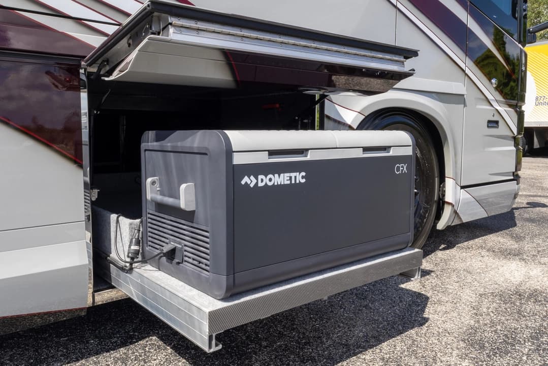 2023 Newell P50 Edition Motorhome - Thumbnail 38 2023 Newell P50 Edition Motorhome - Thumbnail 38