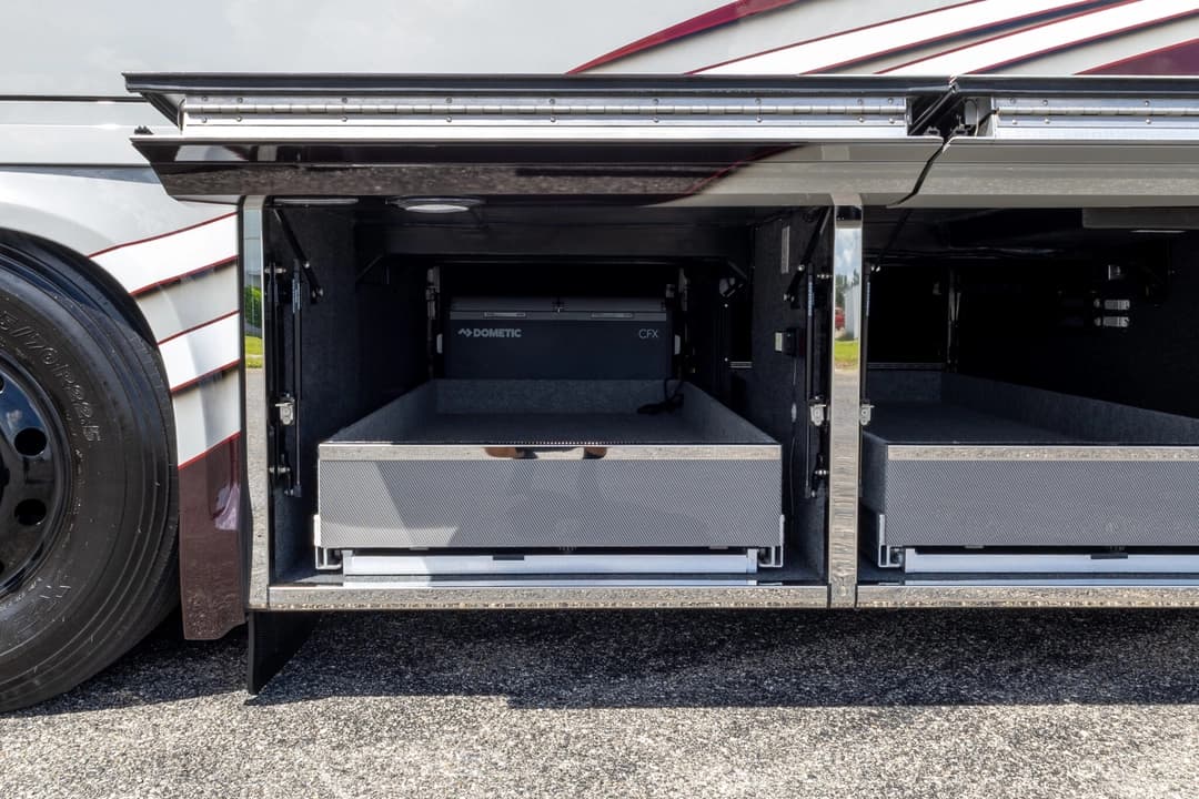 2023 Newell P50 Edition Motorhome - Thumbnail 40 2023 Newell P50 Edition Motorhome - Thumbnail 40