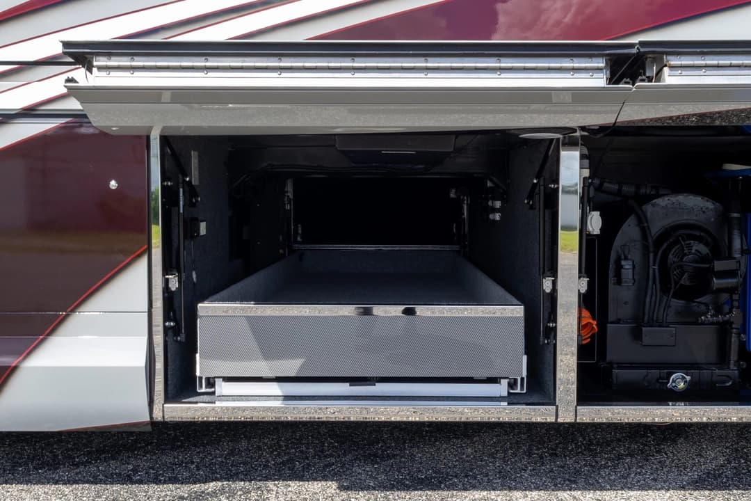 2023 Newell P50 Edition Motorhome - Thumbnail 41 2023 Newell P50 Edition Motorhome - Thumbnail 41