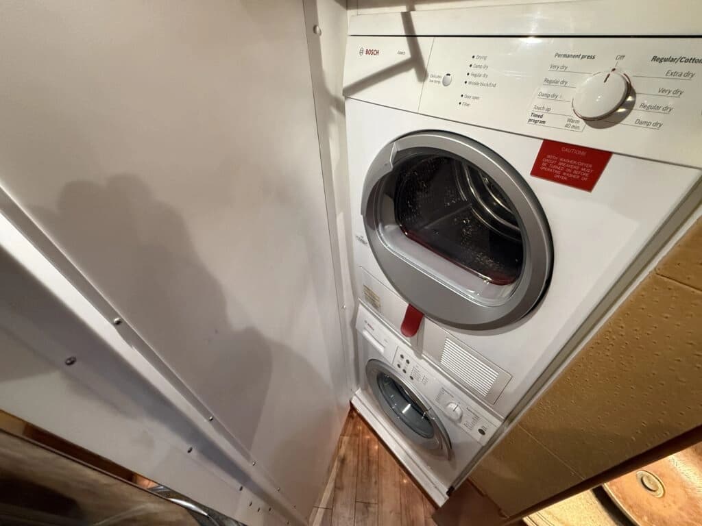 2012 Prevost XLII Motorhome - Thumbnail 31 2012 Prevost XLII Motorhome - Thumbnail 31