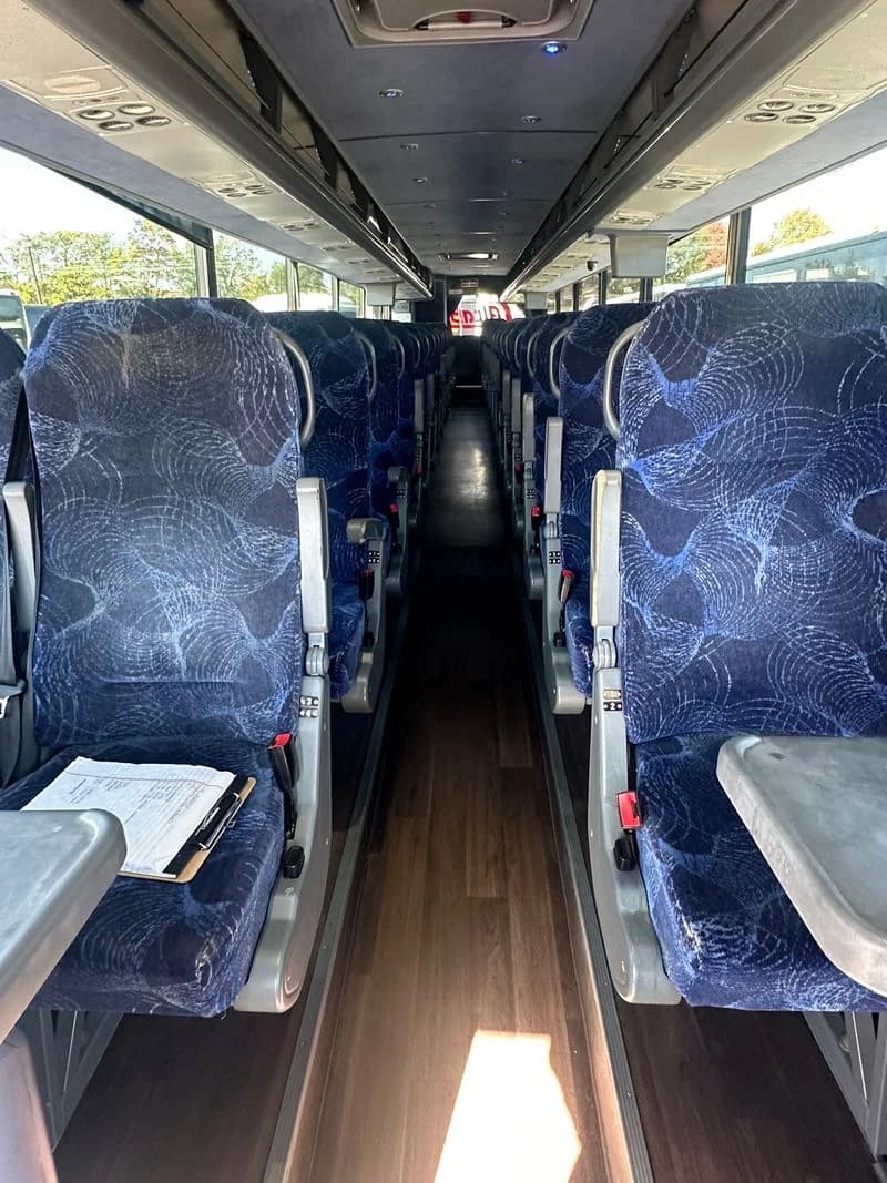 2015 Van Hool CX45 ADA - Thumbnail 4 2015 Van Hool CX45 ADA - Thumbnail 4