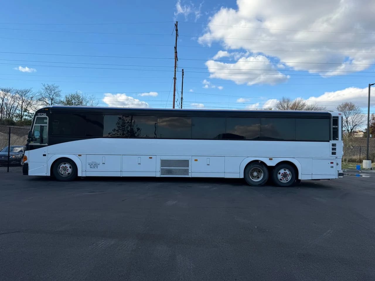 2012 MCI D4505 bus 2012 MCI D4505 bus