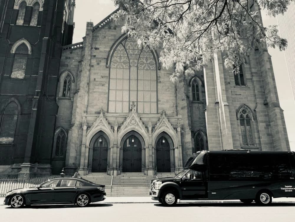 2017 Ford F-450 - Thumbnail 4 2017 Ford F-450 - Thumbnail 4