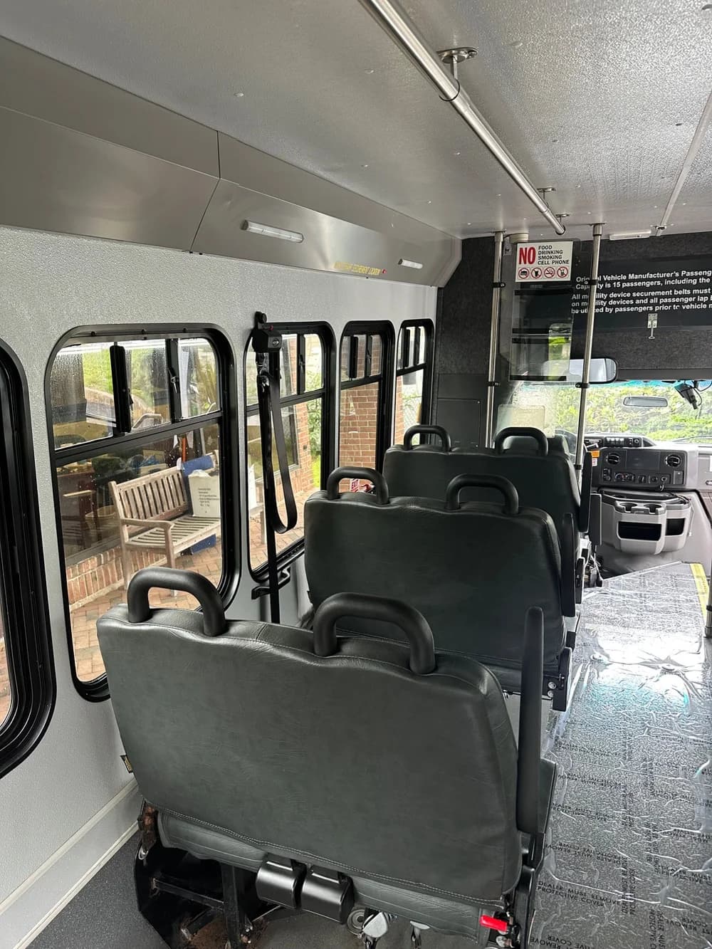 2017 Ford E-450 Superduty - Thumbnail 11 2017 Ford E-450 Superduty - Thumbnail 11