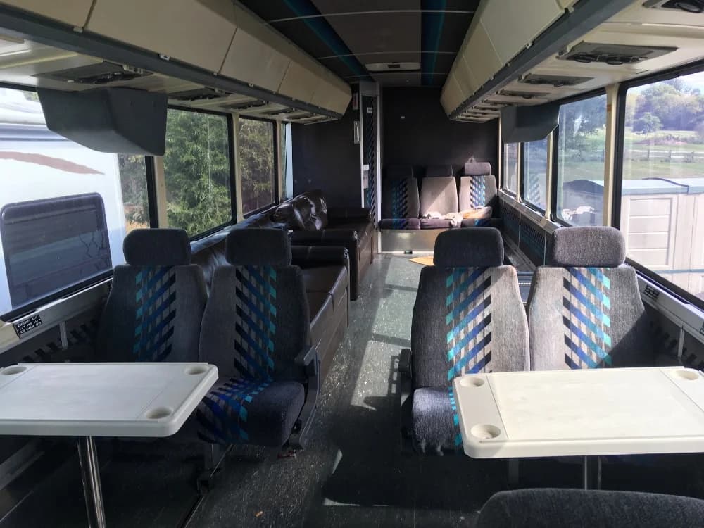 1989 MCI 102-C3 - Thumbnail 7 1989 MCI 102-C3 - Thumbnail 7