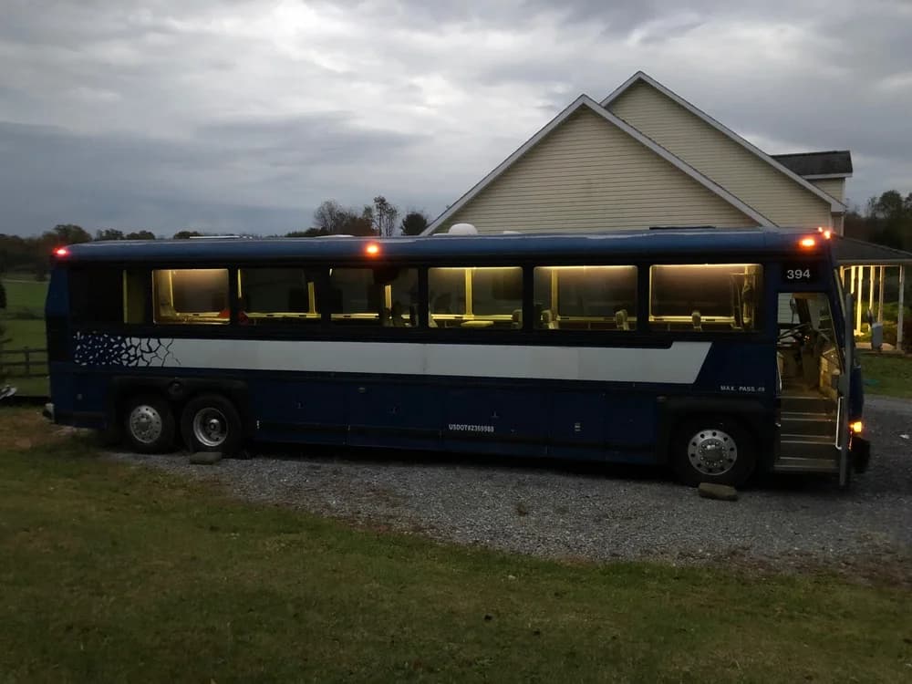 1989 MCI 102-C3 - Thumbnail 7 1989 MCI 102-C3 - Thumbnail 7