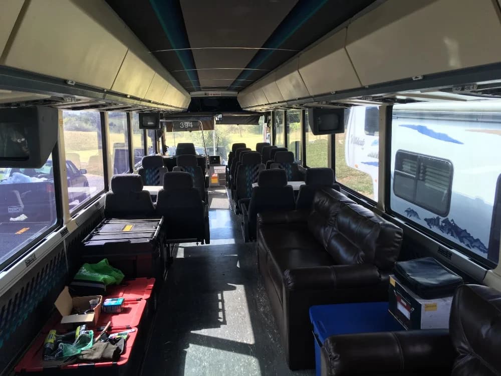 1989 MCI 102-C3 - Thumbnail 8 1989 MCI 102-C3 - Thumbnail 8