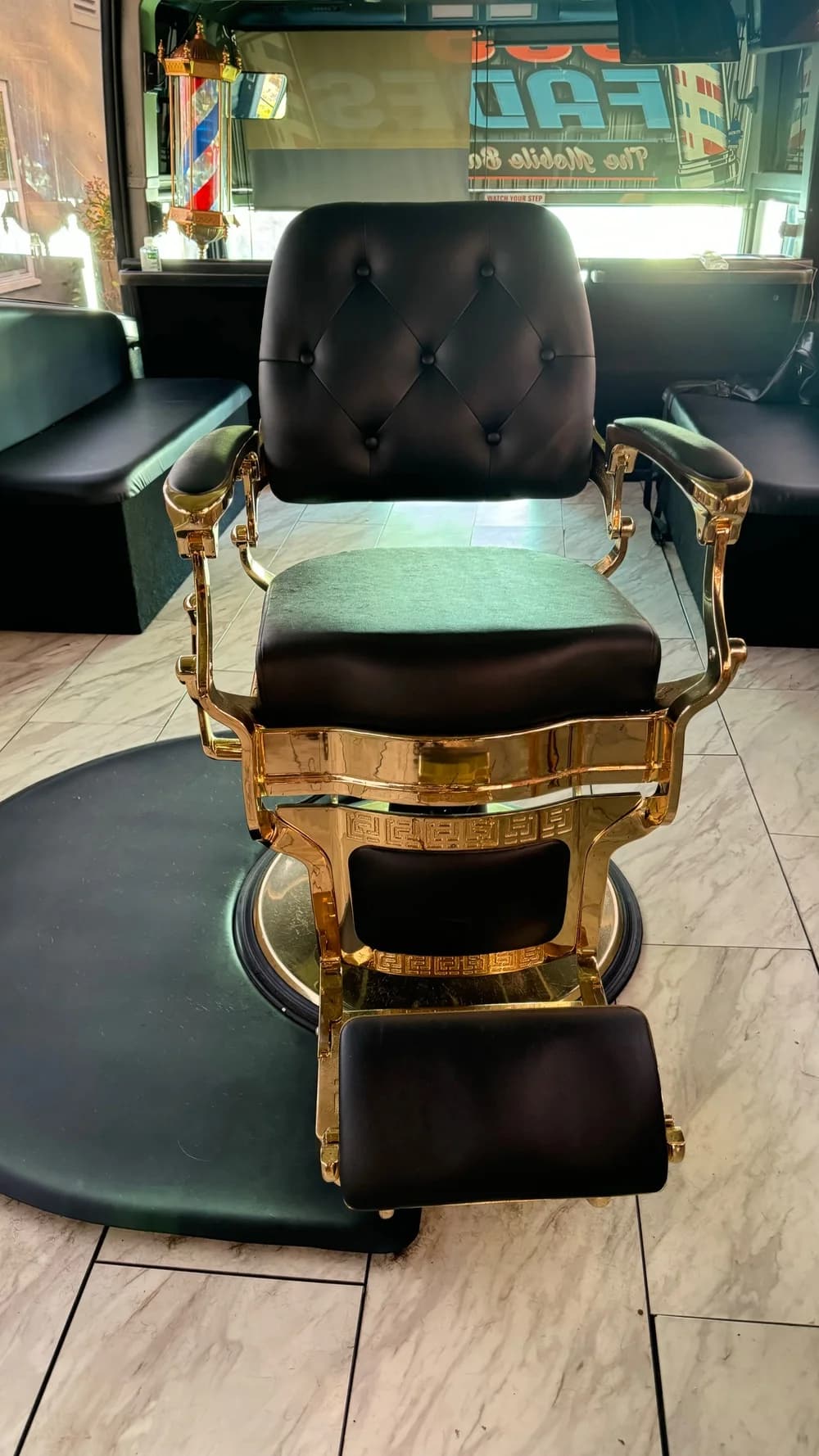 2001 VanHool Unsure - Thumbnail 7 2001 VanHool Unsure - Thumbnail 7