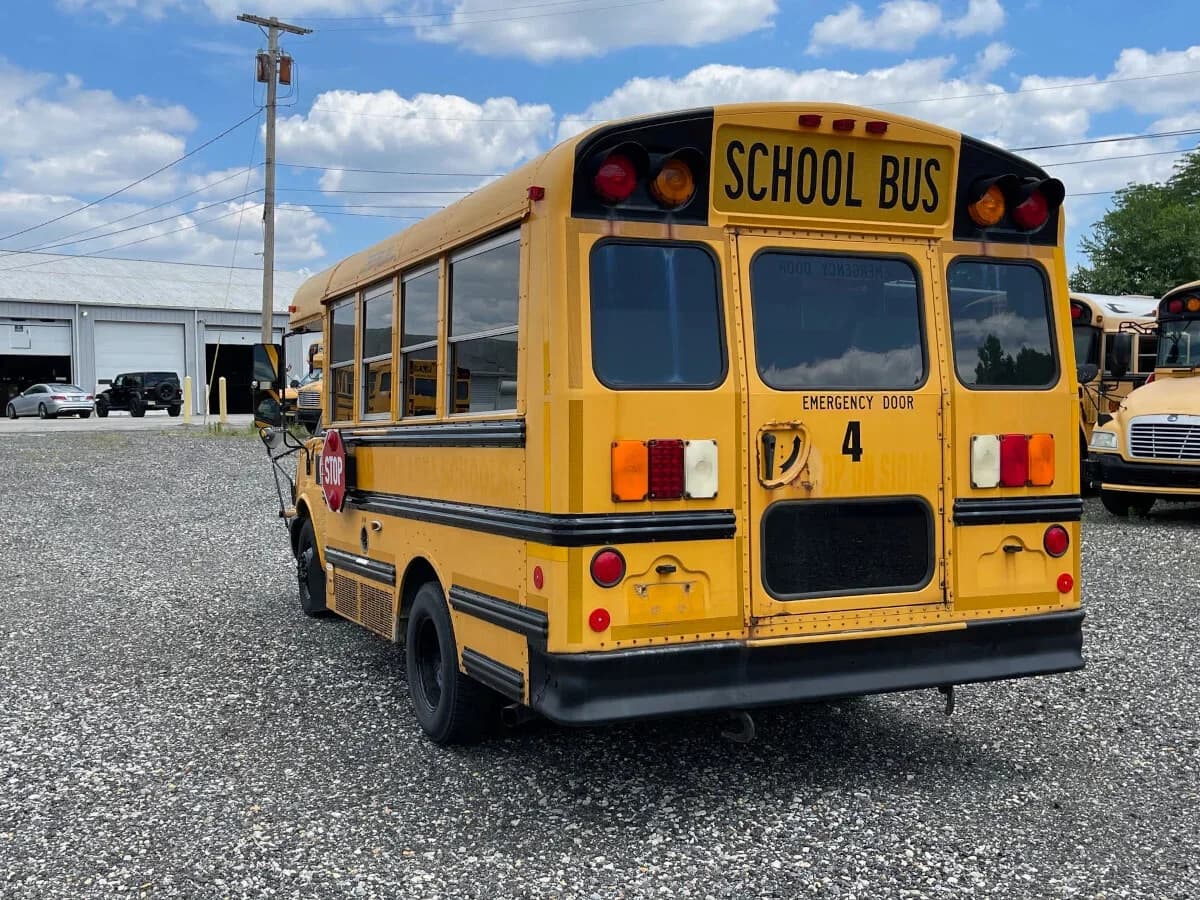 2010 Chevrolet 3500 Mini School Bus - Thumbnail 16 2010 Chevrolet 3500 Mini School Bus - Thumbnail 16