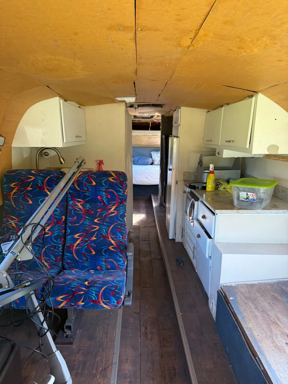 1945 GMC Coach - Thumbnail 4 1945 GMC Coach - Thumbnail 4