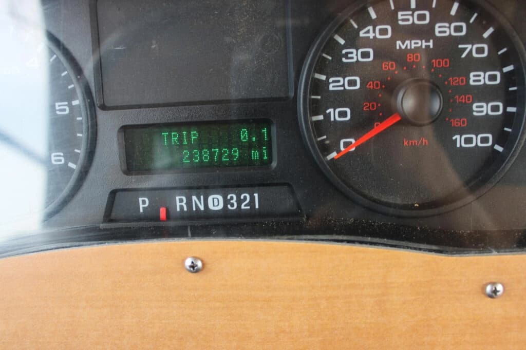 2011 Ford TR30 ADA Trolley Bus - Thumbnail 16 2011 Ford TR30 ADA Trolley Bus - Thumbnail 16