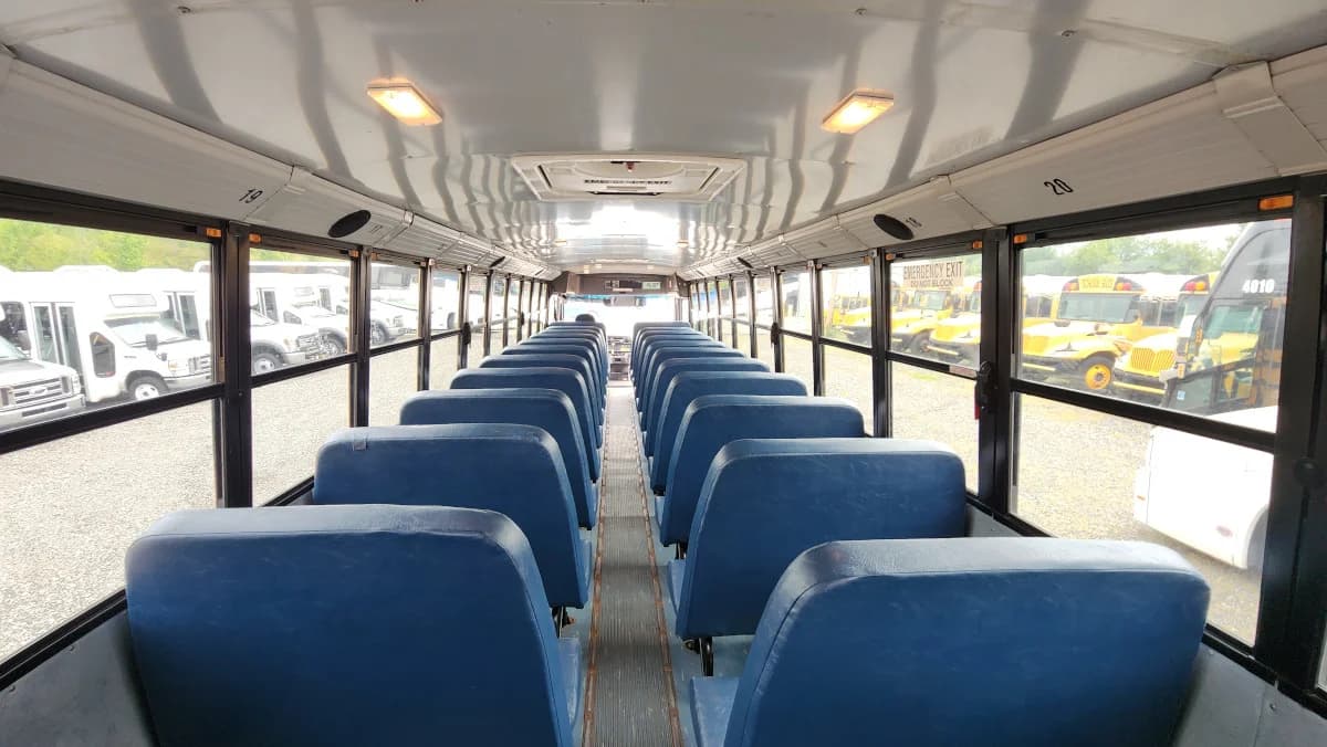 2017 Freightliner Thomas C2 72p - Thumbnail 6 2017 Freightliner Thomas C2 72p - Thumbnail 6