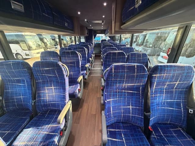 2016 VanHool CX-45 ADA 56P - Thumbnail 3 2016 VanHool CX-45 ADA 56P - Thumbnail 3