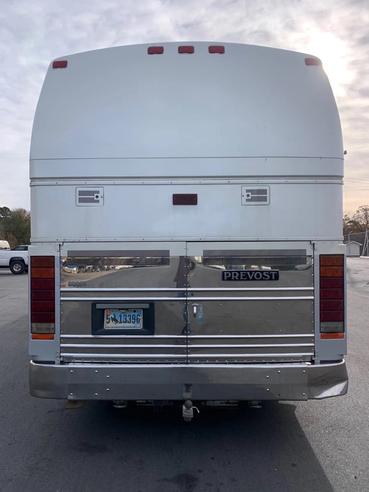 1996 Prevost Prevost Coach - Thumbnail 4 1996 Prevost Prevost Coach - Thumbnail 4