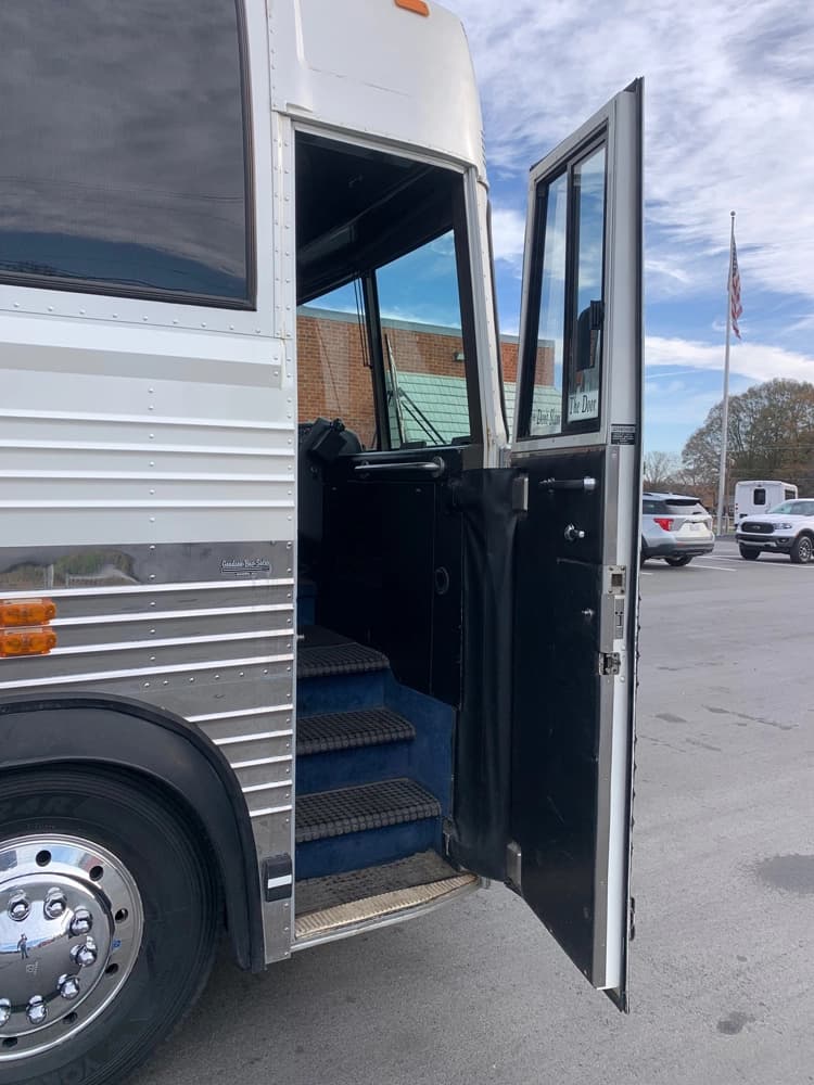 1996 Prevost Prevost Coach - Thumbnail 9 1996 Prevost Prevost Coach - Thumbnail 9