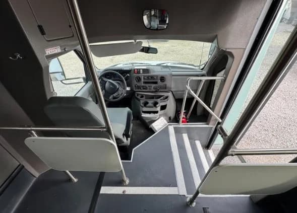2025 Ford E-350 Diamond 12P ADA - Thumbnail 9 2025 Ford E-350 Diamond 12P ADA - Thumbnail 9