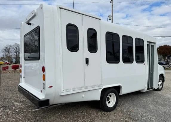 2025 Ford E-350 Diamond 12P ADA - Thumbnail 3 2025 Ford E-350 Diamond 12P ADA - Thumbnail 3