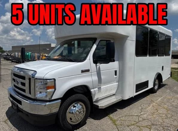 2025 Ford E-350 bus 2025 Ford E-350 bus