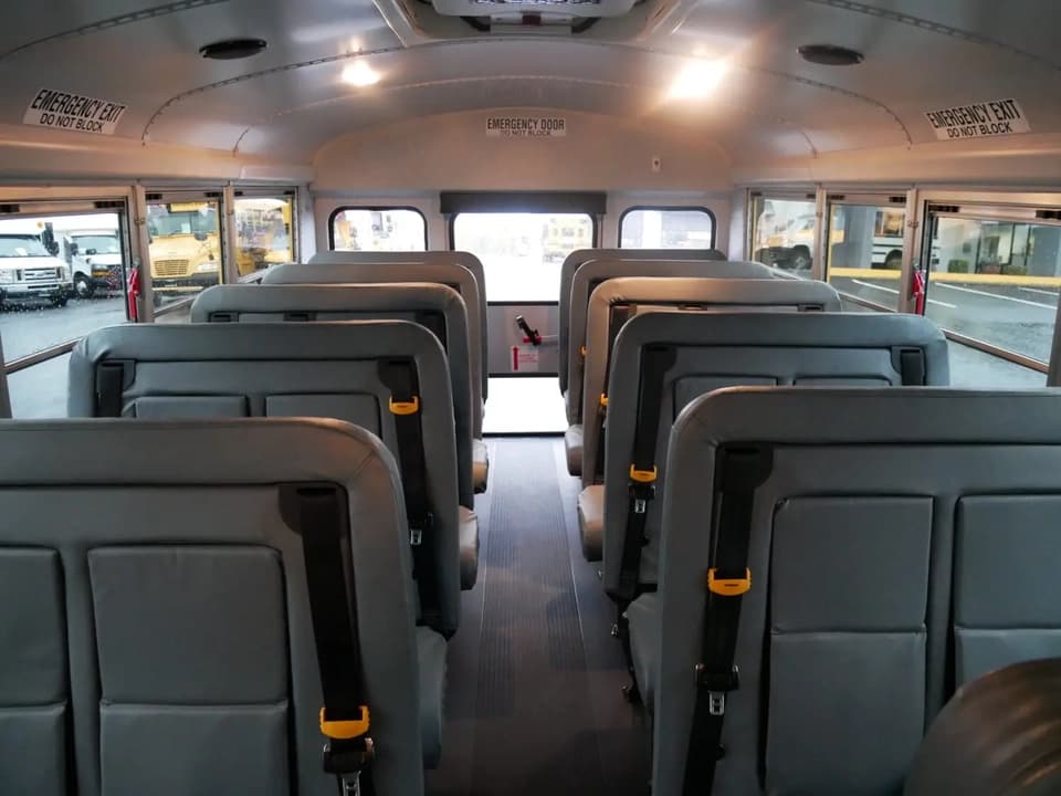 2015 Chevrolet Thomas - Thumbnail 6 2015 Chevrolet Thomas - Thumbnail 6