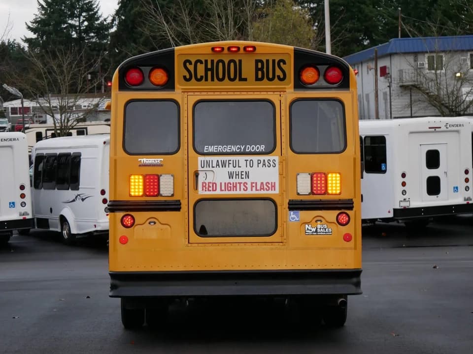 2014 Chevrolet Thomas - Thumbnail 11 2014 Chevrolet Thomas - Thumbnail 11