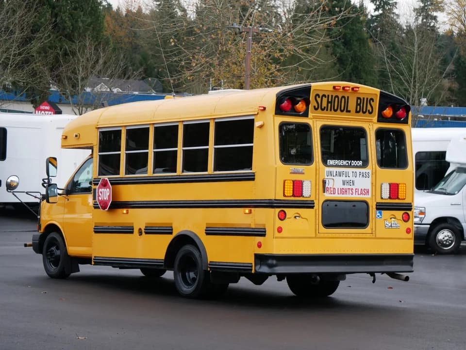 2014 Chevrolet Thomas - Thumbnail 4 2014 Chevrolet Thomas - Thumbnail 4